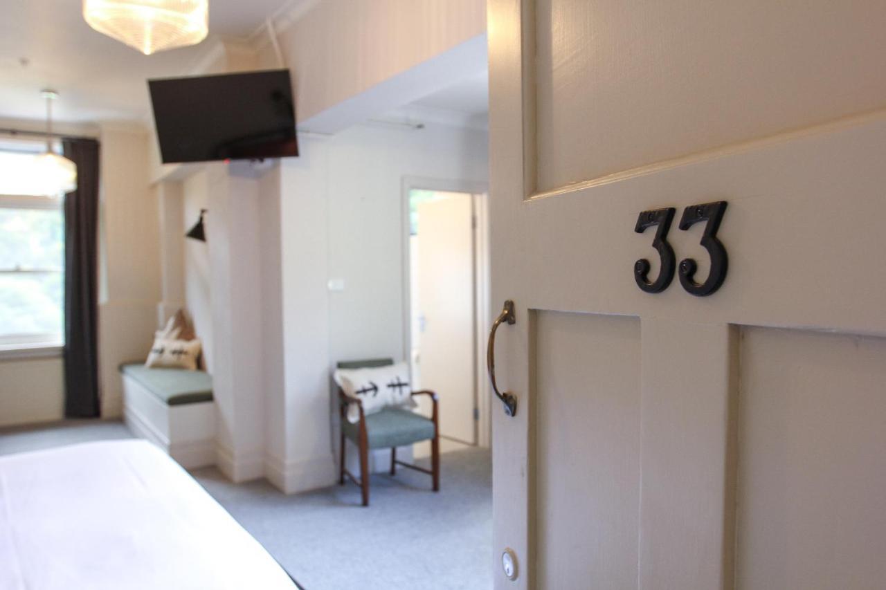Alpine Hotel, Eat Drink Sleep Ворбертон Екстер'єр фото